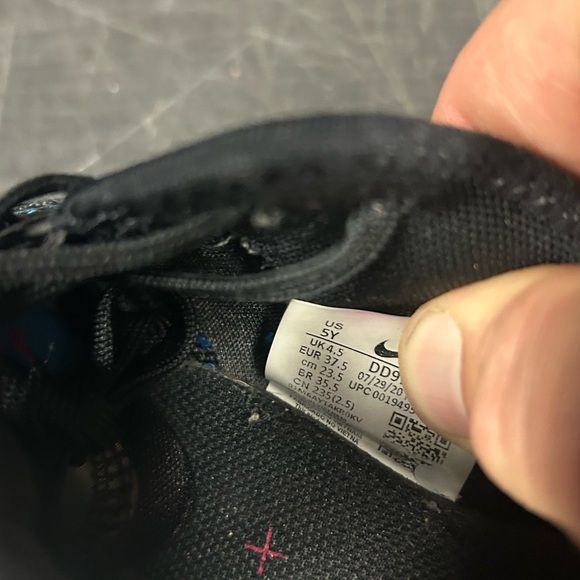 Nike Air Vapor Max Size 5Y - Picture 9 of 11